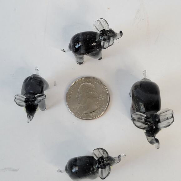 Set of 4 Vintage Handblown Glass Miniature Black Elephant Figurines Family Small - Picture 8 of 8